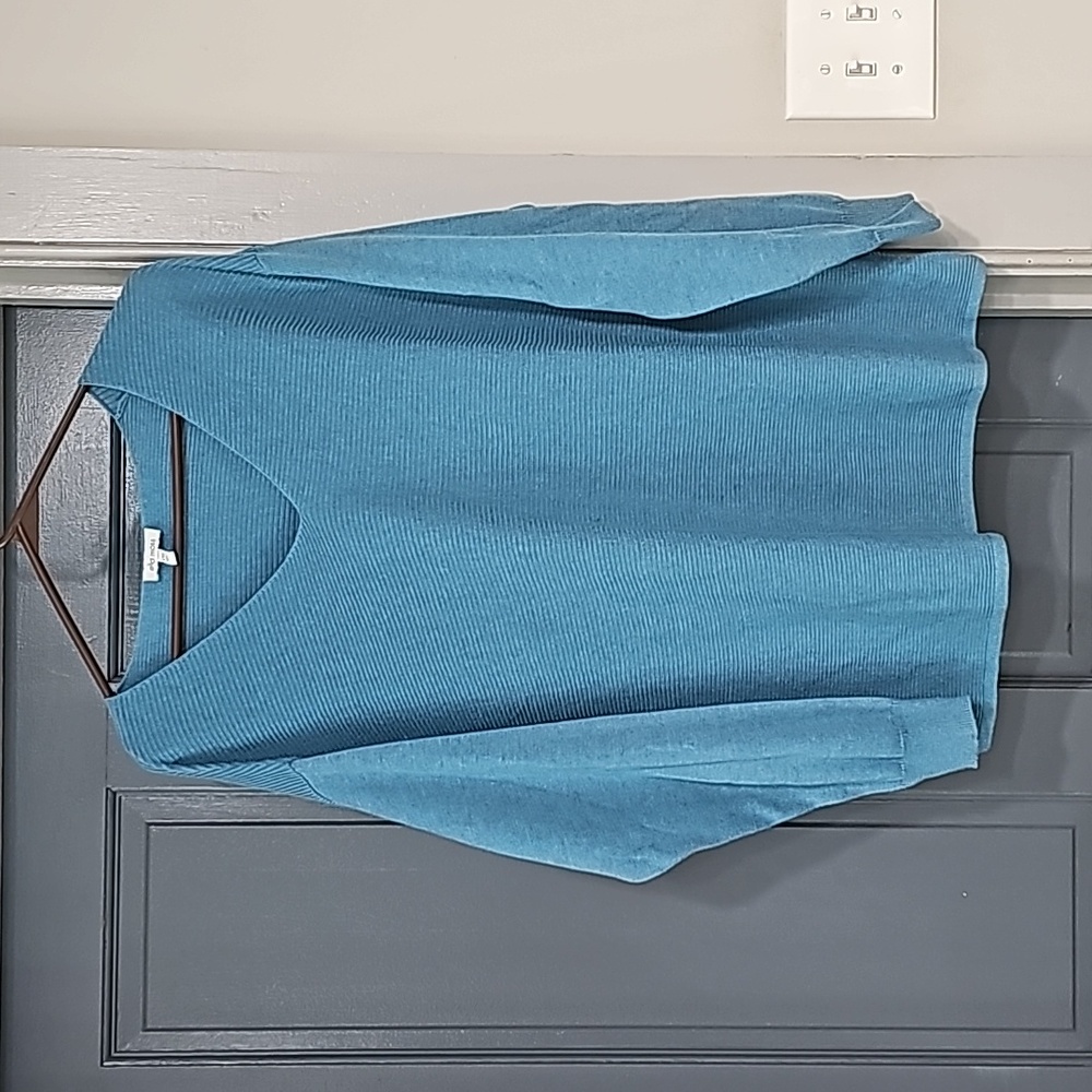 Ellos Womens Vneck sweater ribbed and smooth knit. Teal color long sleeve. XXL
